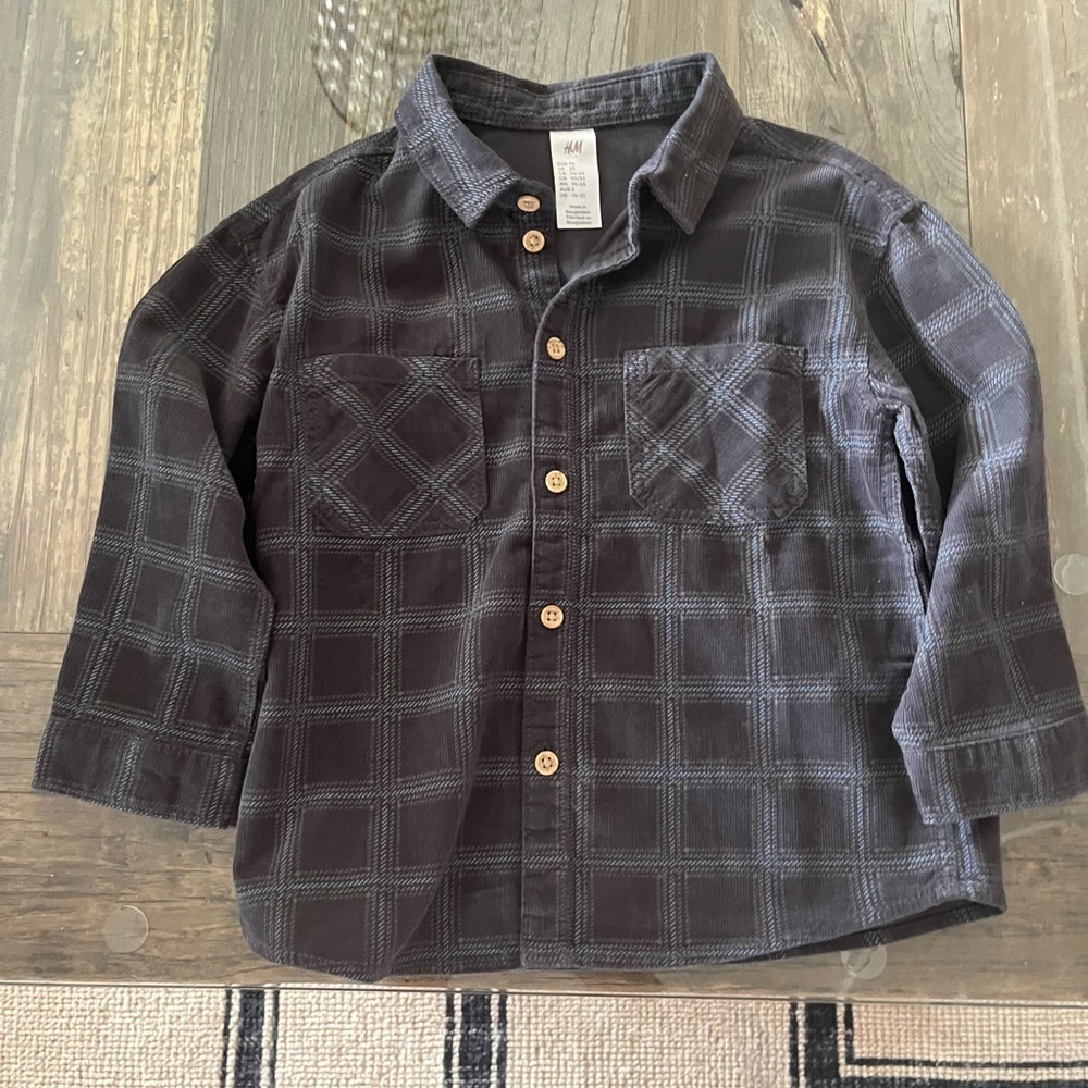 H&M Black Button Down Shirt with Long Sleeves